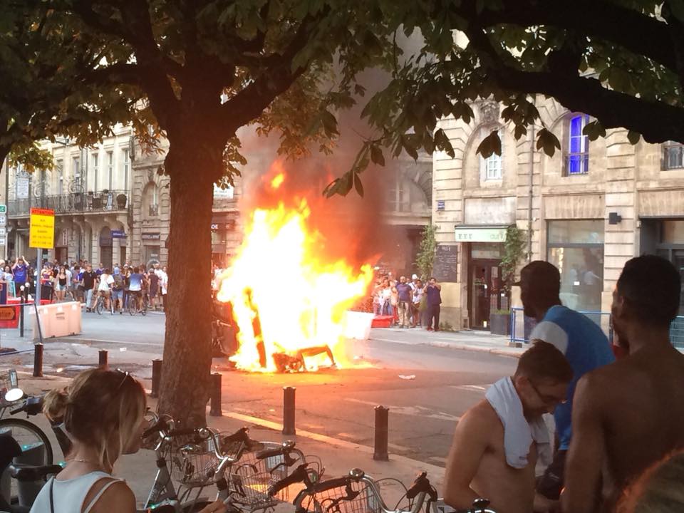 LA VIE SOUS MACRON  - Page 19 37258110