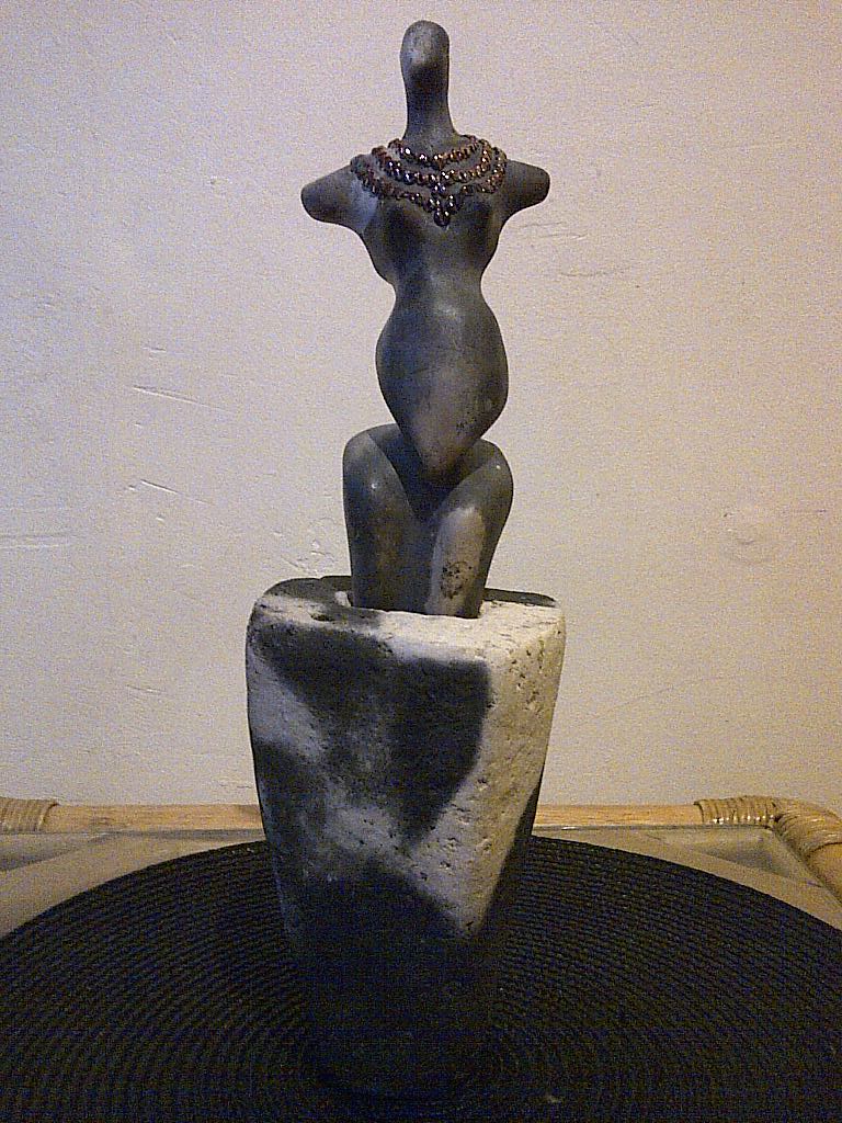Id help please? human torso sculpture, raku? & mark  Img-2034