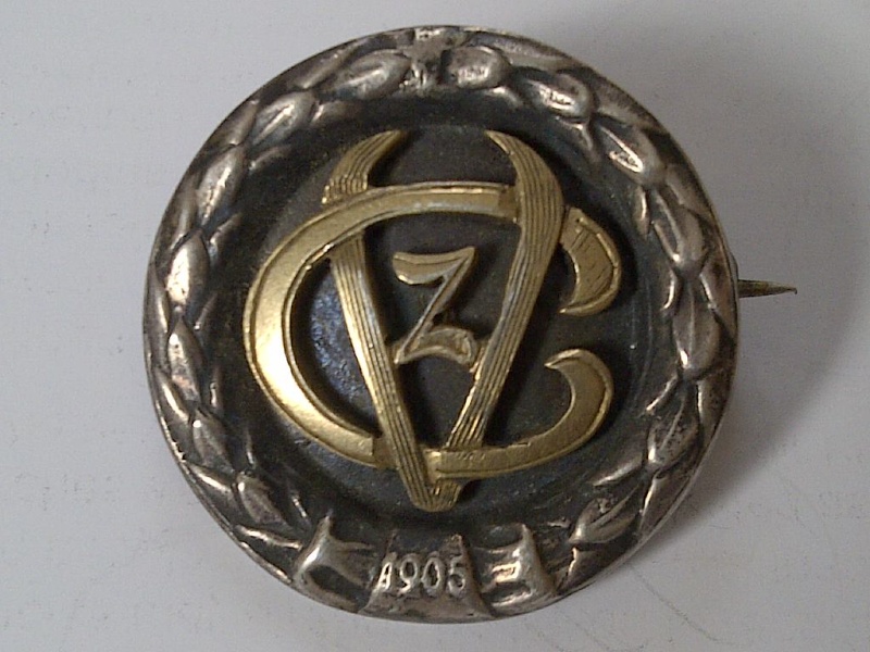 military badge for their love once for valentine dated 1905, silver & gold Img-2214