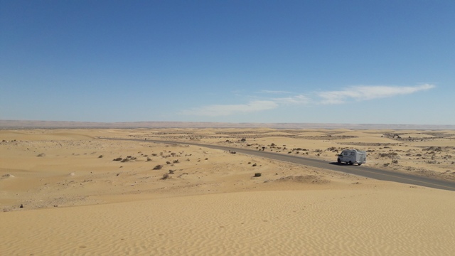  [Carburant, Routes, Police]   Est il  intéressant d'aller jusqu'à TAN TAN Maroc_21