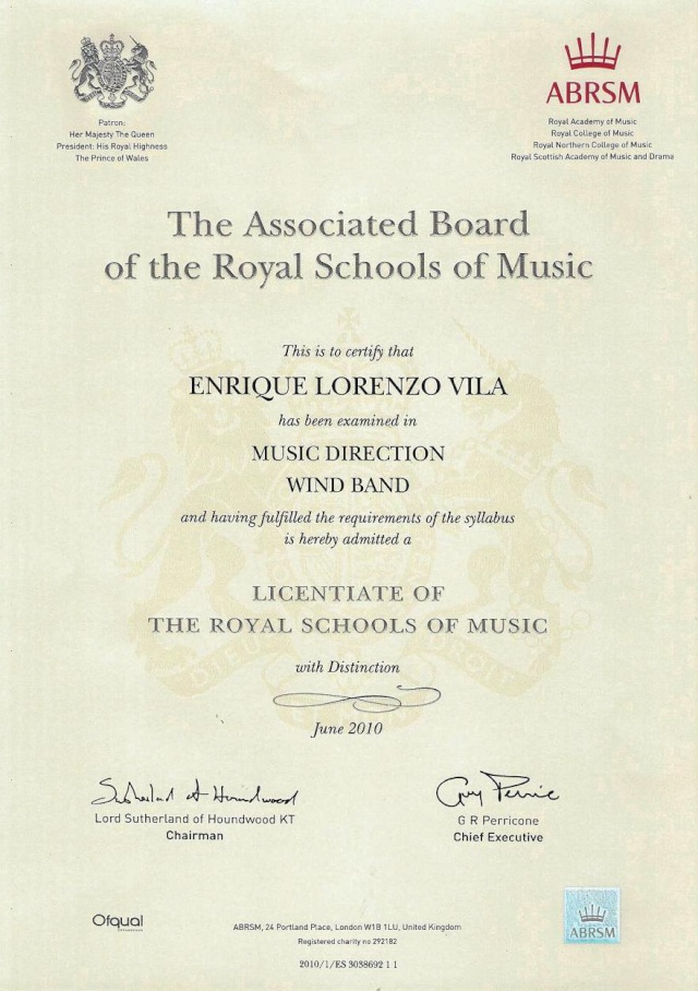 Diploma de Licentiate in Music Direction por la Royal Schools of Music School11