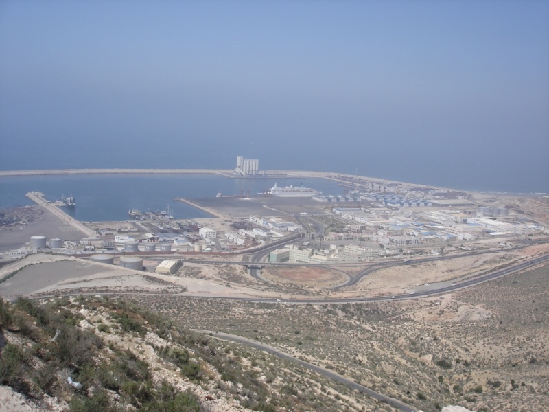 Photos en live des ports dans le monde (webcam) - Page 9 Port_a11