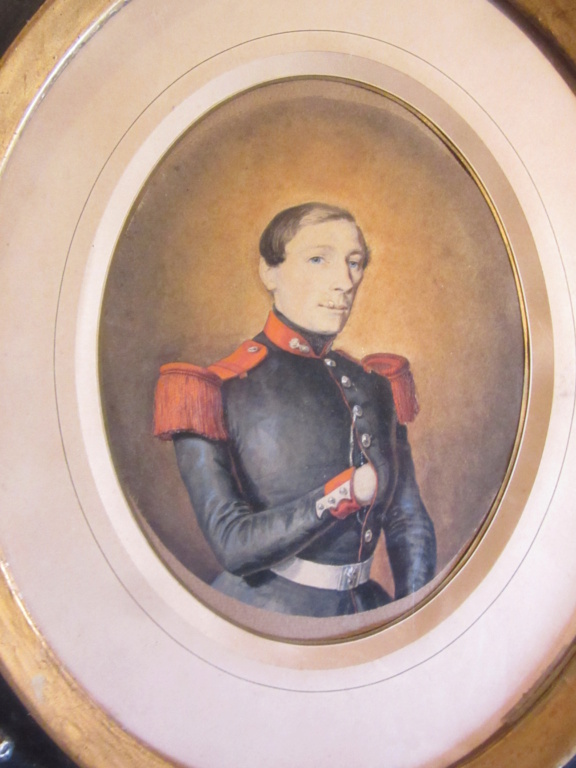 un portrait d'officier Restauration à identifier Cadre_21