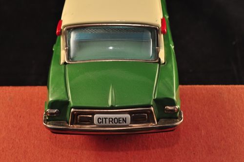 Les Citroën Déesses Japonaises Ds19_310