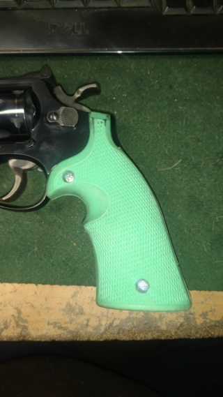 Revolver grips? - Page 2 1166f510