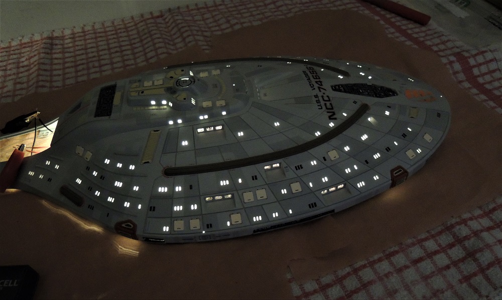 USS Voyager / REVELL - Page 4 7310