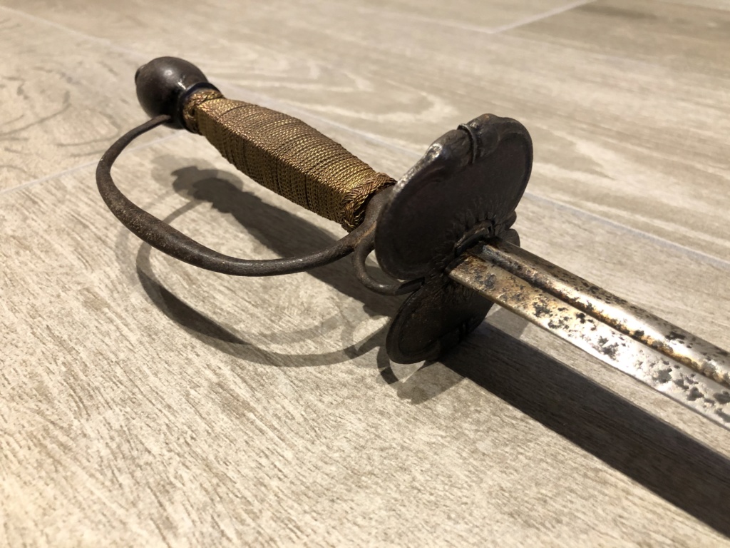 Épée d’officier Louis XV 26a55810