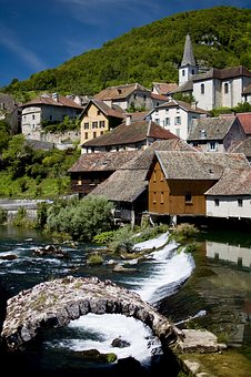 Le Doubs 25  Franche Comté Touris37