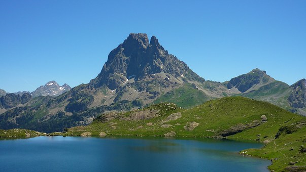 Hautes Pyrénées 65  Touris73