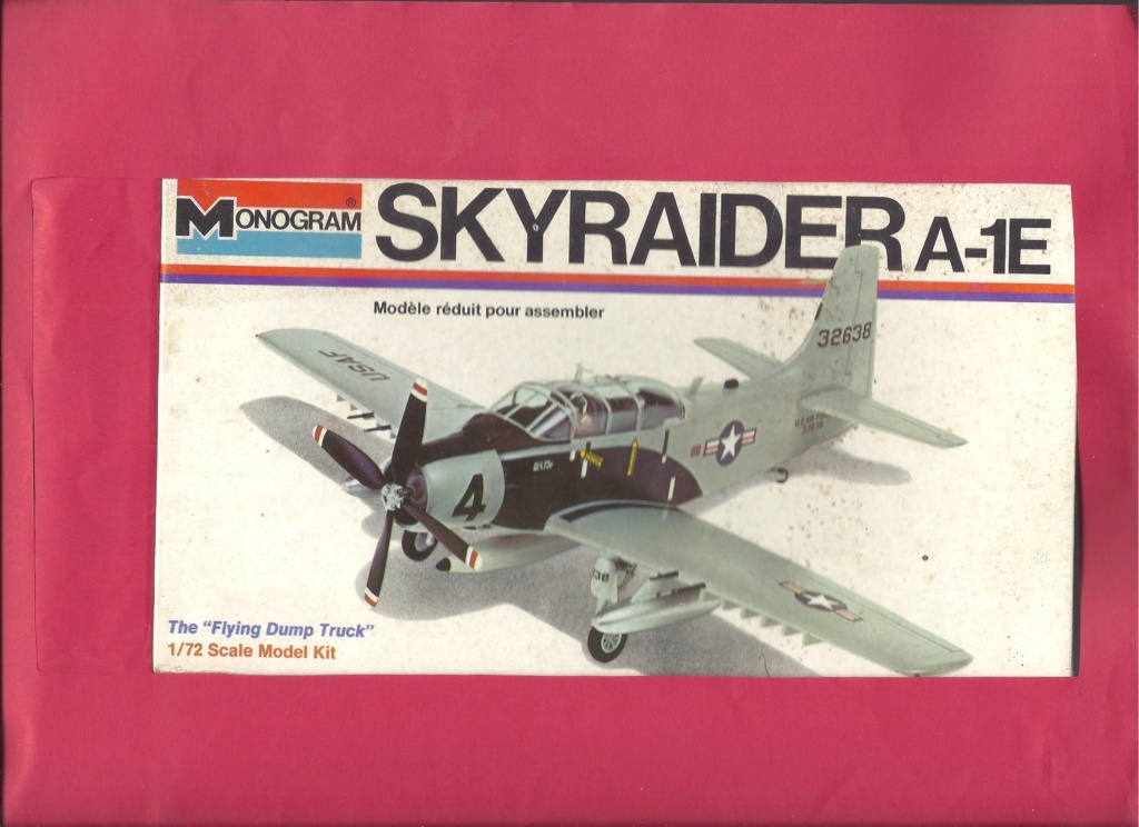 [MONOGRAM] DOUGLAS A 1E SKYRAIDER 1/72ème Réf 6807 Monog194