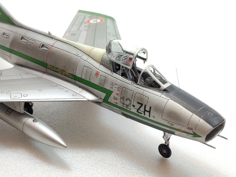 SMB-2 1/72 SPECIAL HOBBY Img_2412