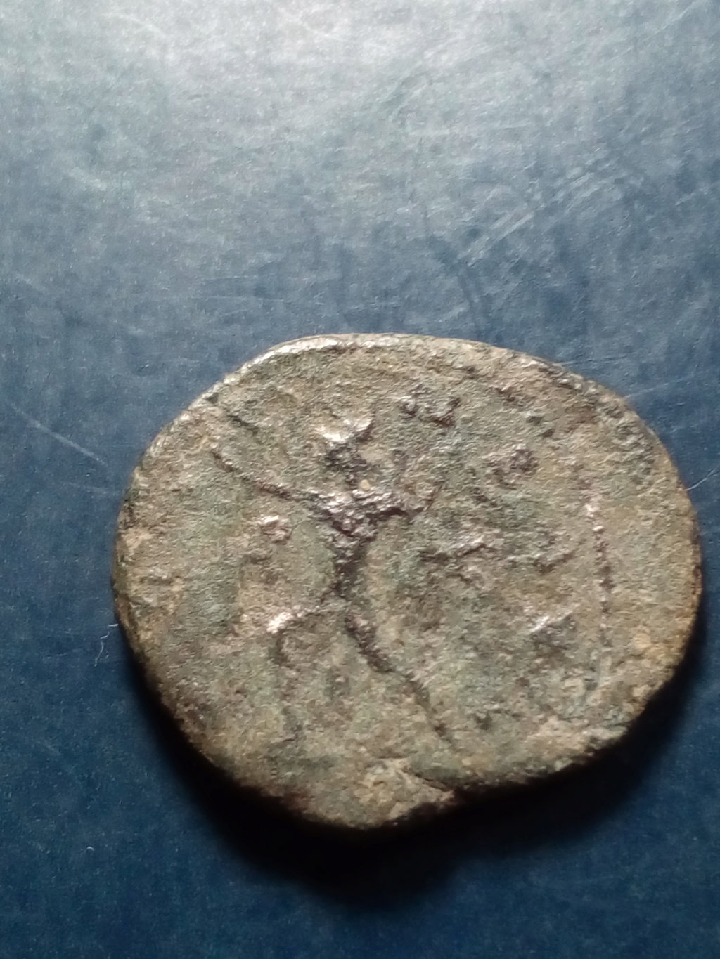 Antoniniano de Claudio II híbrido con reverso de Póstumo tipo ORIENS AVG. Img_2017