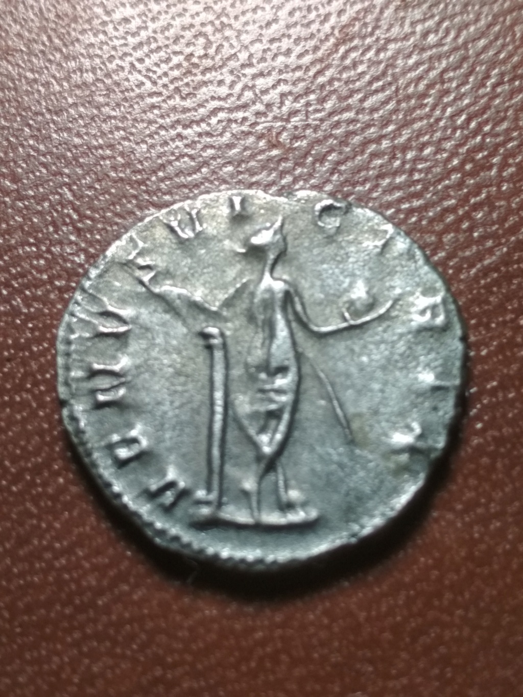 Antoniniano de Salonina. VENUS VICTRIX. Venus apoyada en columna. Colonia Img_2075
