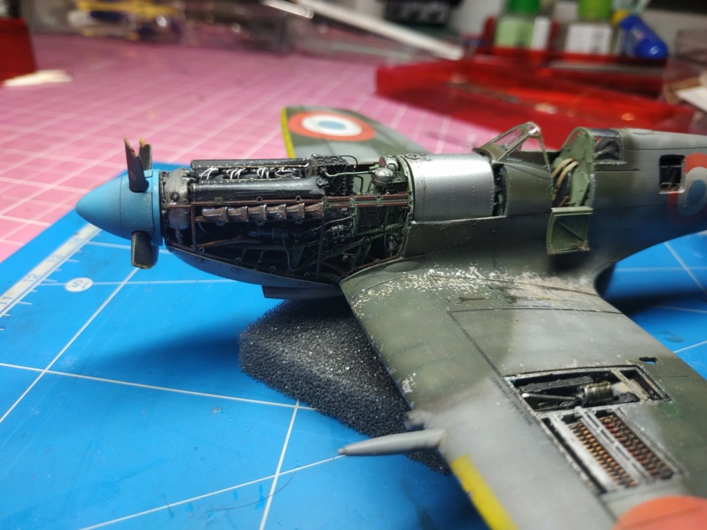 spitfire IXe Armée de l'air -   indochine  vautré    - 1/48 eduard +  plein de résine  - Page 6 Image854