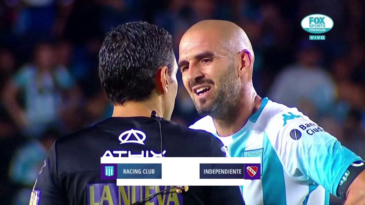 Primera División Argentina 2019/2020 - J19 - Racing Club Vs. Independiente (720p) (Español Latino) (Caído) 530