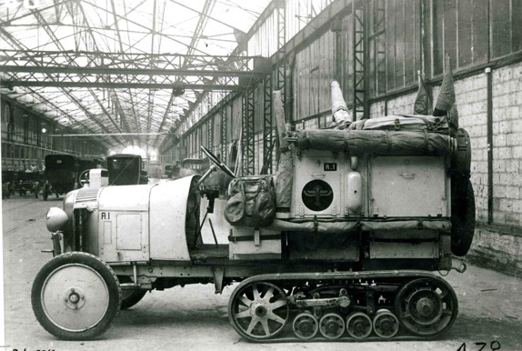 Auto-chenille Citroën-Kégresse (Scarabée d'or ou Croissant d'argent) de la première traversée nord-sud du Sahara 1922-1923 Captur47