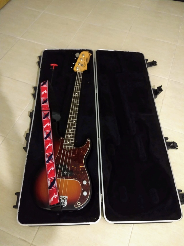 Fender American Standard Precision  Img_2016