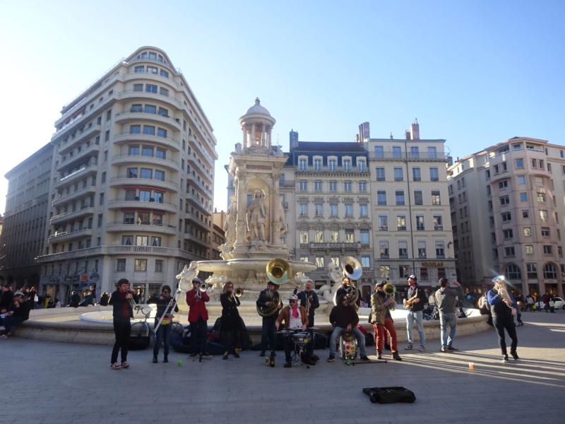 [LYON] Manif liberté & balade (Fev 2022) Dsc04730