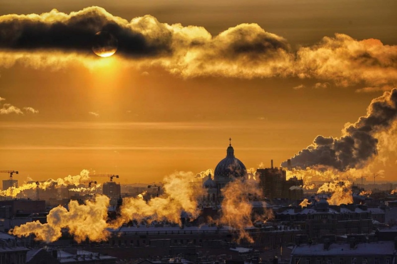 Санкт -Петербург - Морозный закат вчера запечатлели в Санкт-Петербурге Phot2120