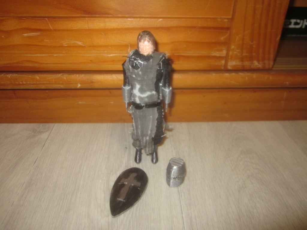 Rétrospective figurines 6 inches : Les chevaliers médiévaux Img_1223