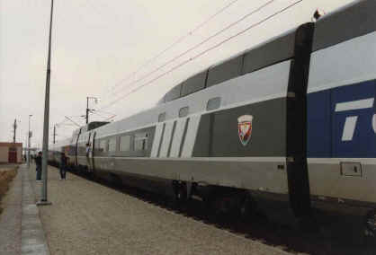 TGV Réseau KATO - Page 8 Melusi11