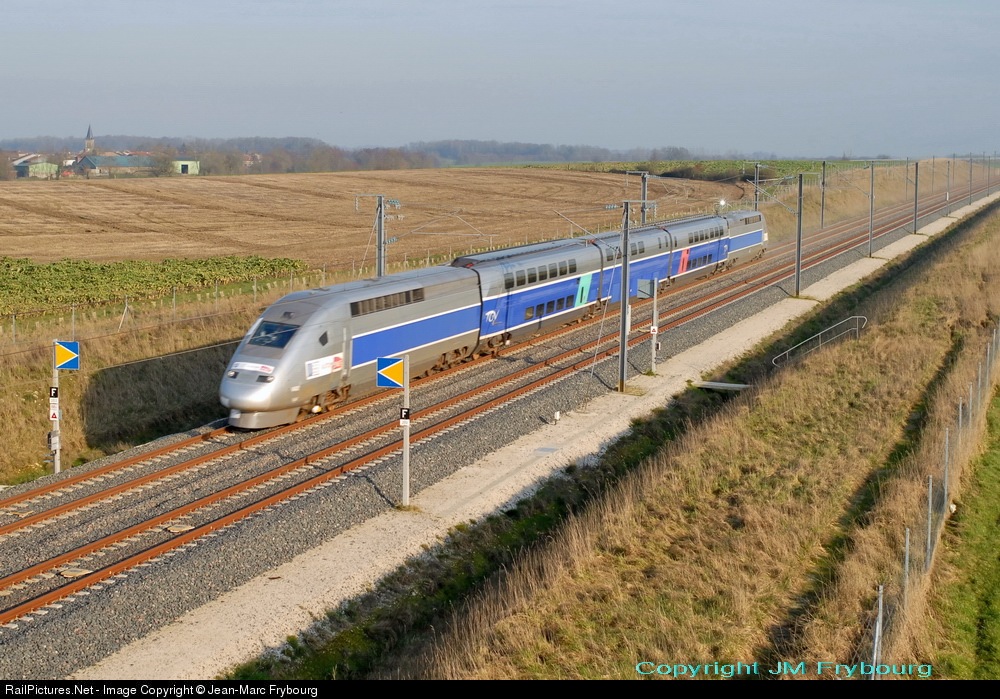 TGV V150 sur base Kato Showim10
