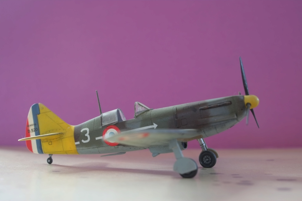 Dewoitine D.520  Hasegawa 1/72° Dewoit12