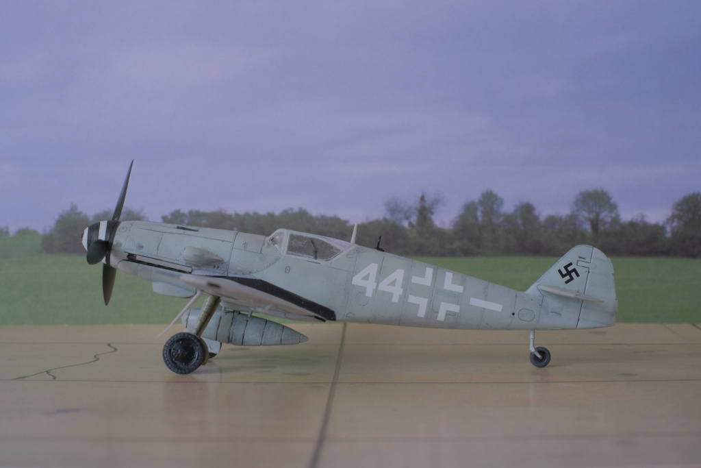 [Fine Molds] Messerschmitt Bf 109G  1/72 Dscf1321
