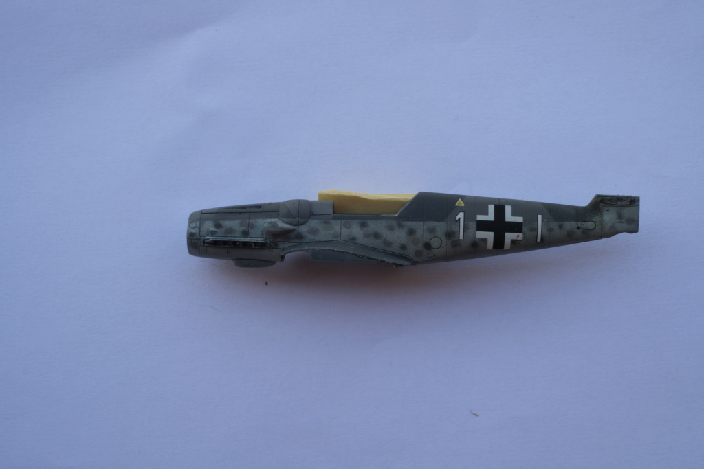   MESSERSCHMITT Bf 109 G Fine Molds 1/72° Dscf8644