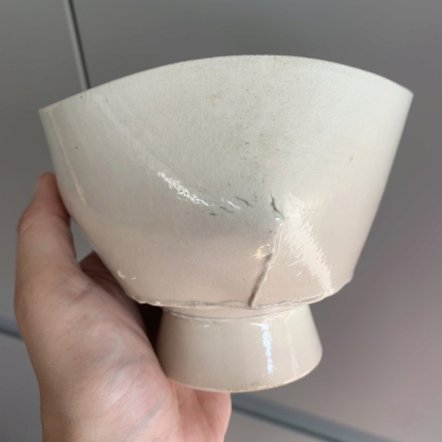 Unusual Vase ID Help Please - No Mark Img_2438