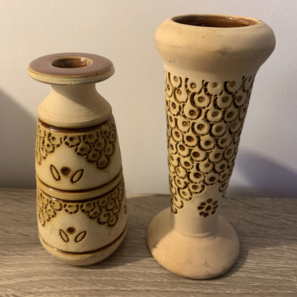 2 Vases Unique Style ID Request Img_6910