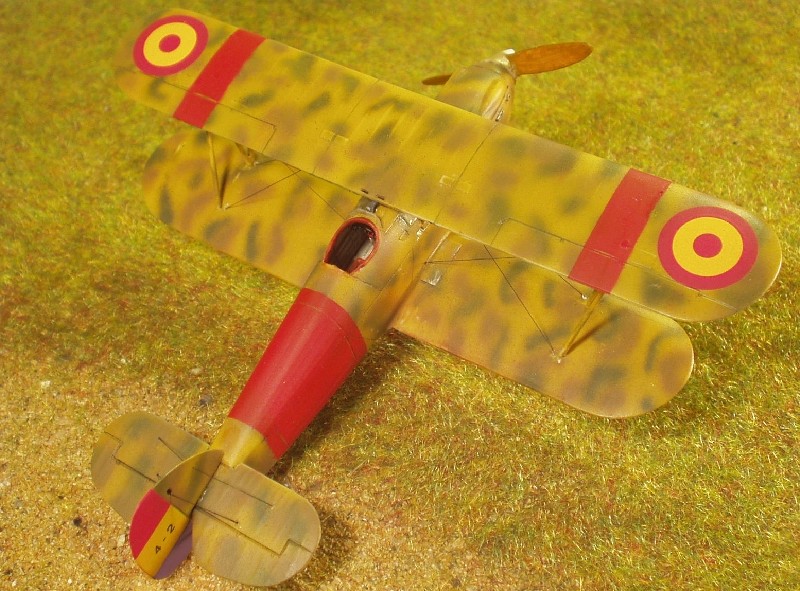 Hawker Fury - Amodel - au 72ème. 00611