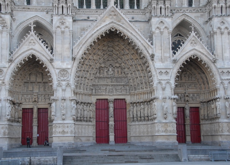 cathédrales gothiques francaises - Page 2 Cath_d10