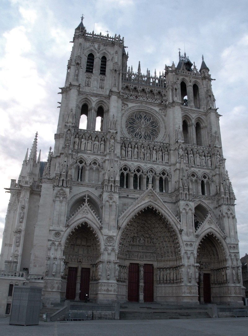 cathédrales gothiques francaises - Page 2 Cath_d13