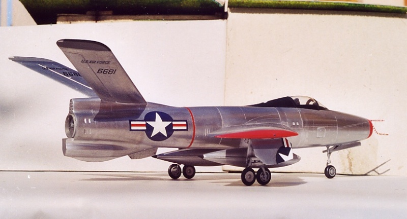 [Lindberg] Convair XFY-1 Pogo  1/48 (1955) (VINTAGE) Republ11