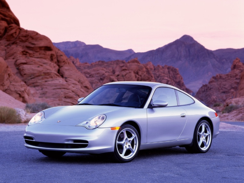 Porsche 911 2003-p10