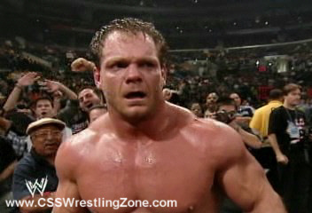 WWE RAW - 18 juin 2007 Chris_11