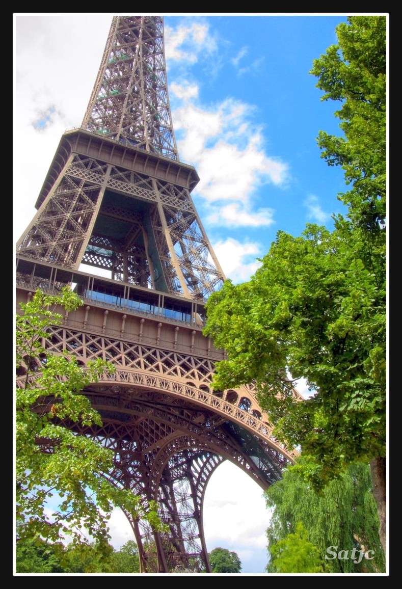 La Tour Eiffel en HDR à partir d'un seul fichier RAW 5from_11