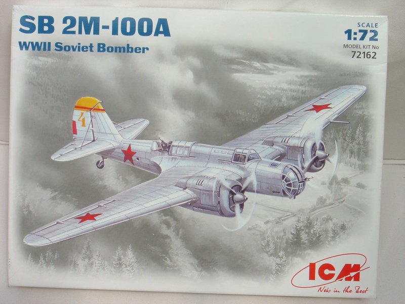 sb -2m 100a - Tupolev SB2M-100A 1/72 [ICM] Dsc00014