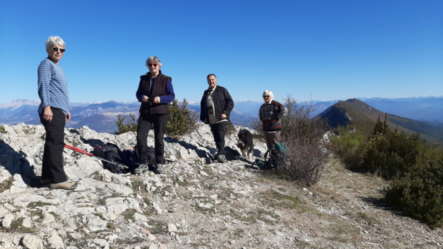 superbe rando avec chemin en crête 020a_s10