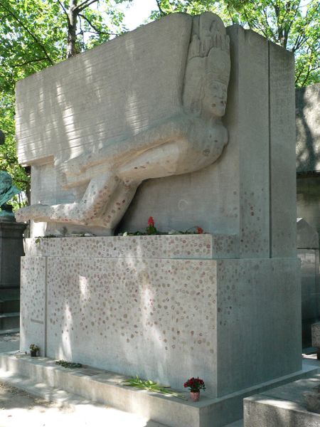 sculptures de cimetière et art mortuaire. 450px-10