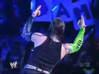 Jeff Hardy vs Edge 01_00210