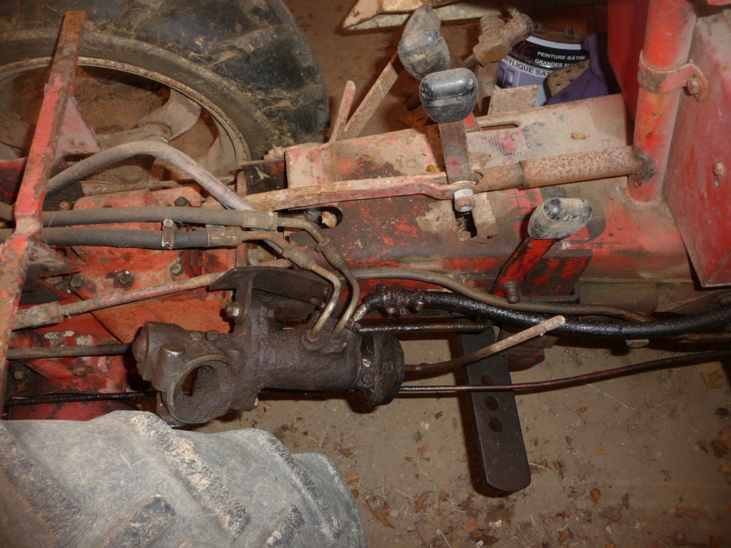 Relevage hydraulique pour tracteur GUTBROD MOTOSTANDARD 1050 P1130218