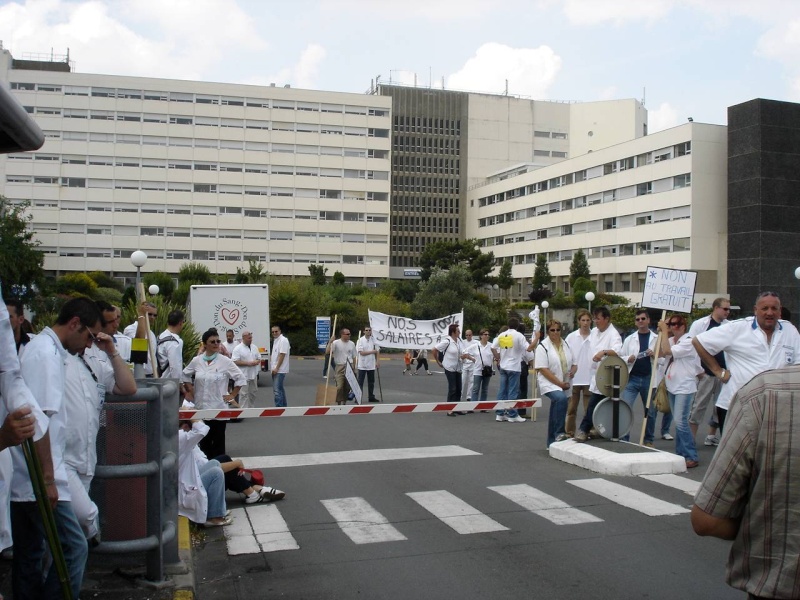 Grêve des ambulanciers du 6 juin - Le bilan Devant10