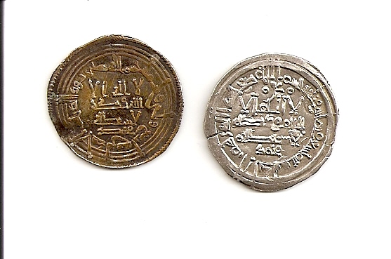 1 dirham de Abderramán III y 1 dirham de Hixam II Escane20