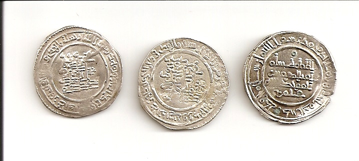 2 dirham de Abderramán III y 1 de Hixem II Escane25