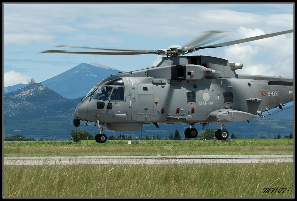 westland agusta EH-101 Merlin - Page 2 Eh-10114