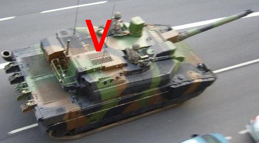 Leclerc, le char "extra large" de l'Armée de Terre P1010410