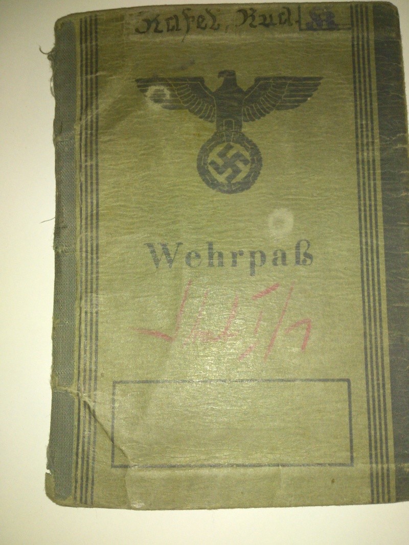 Recherches différents Wehrpass HEER - une quarantaine :) - pour vente Dsc_0024
