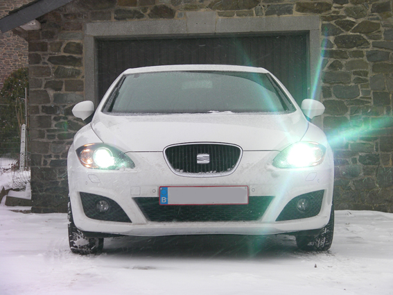 [Seat Leon] 1.9TDI 105 - Page 2 Sany0021